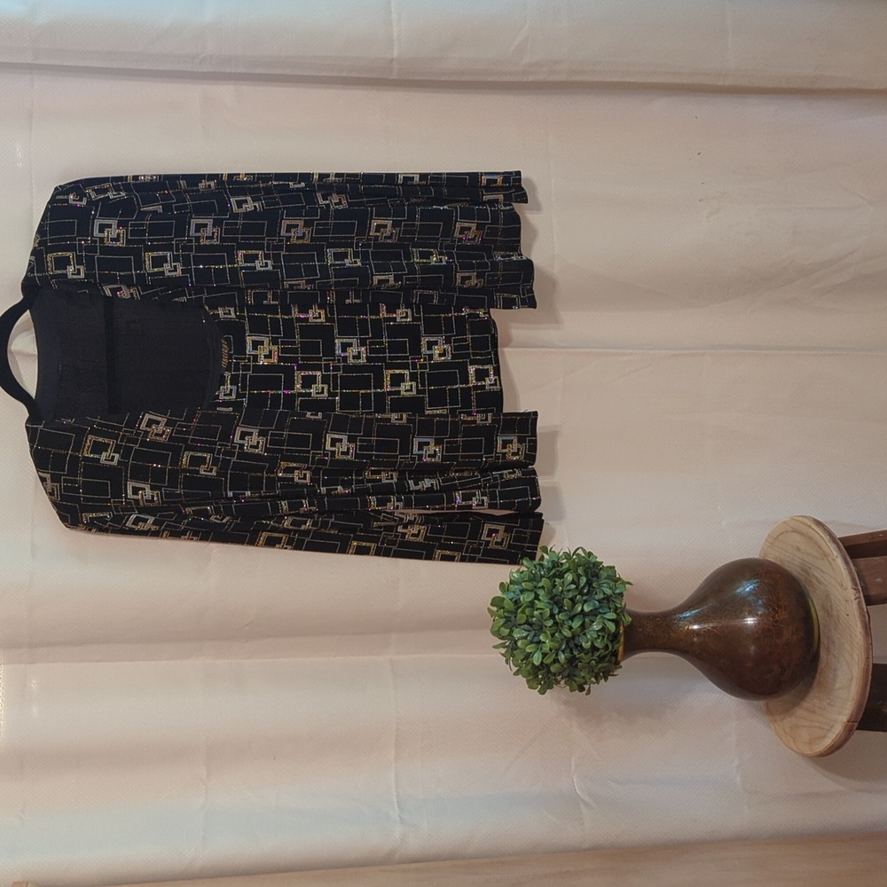 Black and gold Oblique matching tank and blazer in size 10